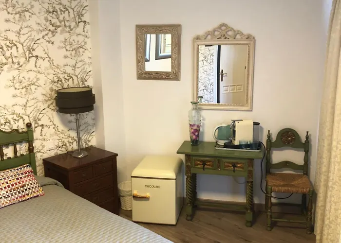 Deluxe Con Bano Privado En Atalaya Apartagolf,