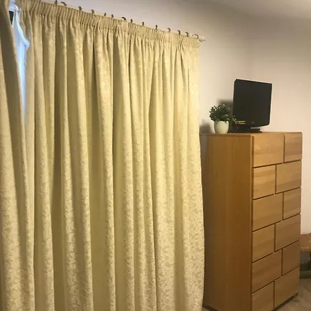 Séjour chez l'habitant Deluxe Con Bano Privado En Atalaya Apartagolf,