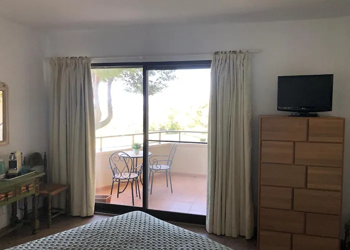 Privatunterkunft Deluxe Con Bano Privado En Atalaya Apartagolf, *
