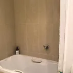 Deluxe Con Bano Privado En Atalaya Apartagolf, בית אירוח